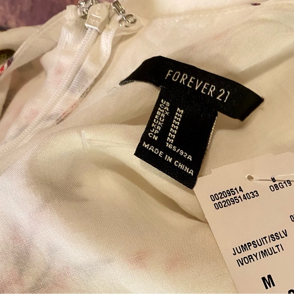 NWT Ivory and Pink Floral Blossom Jumpsuit Romper - Picture 4 of 4